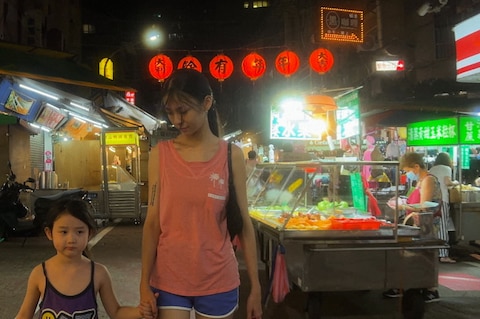 Left-Handed Girl (2025)